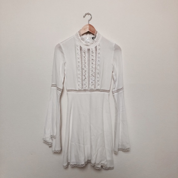 ❌SOLD❌ For Love & Lemons Willow Bell Sleeve Dress - Picture 6 of 8